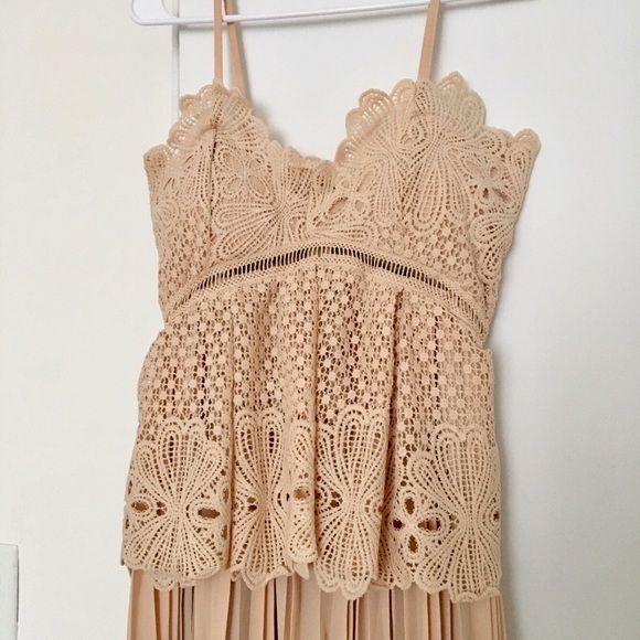 Self portrait style peplum pleated cream dress - Picture 5 of 8